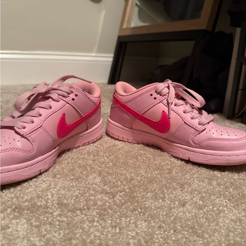 Nike Vibrant Pink Athletic Shoes